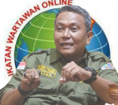 Ketua IWO Sulsel Zulkifli Thahir berbicara dalam rangkaian HUT ke-8 IWO Sulsel.