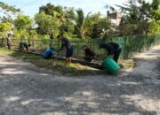 Semangat HUT RI ke-80, Kodim 1420/Sidrap Gelar Karya Bakti Bersihkan Saluran Air