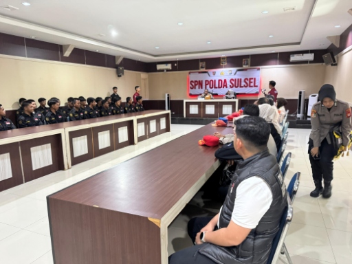 Siswa SMAN 2 Sidrap dalam studi akademik bersama Polres Sidrap di SPN Polda Sulsel.