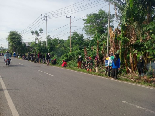 Babinsa Gerakkan Ratusan Massa, Wakil Bupati Sidrap Turun Langsung, Ada Apa?