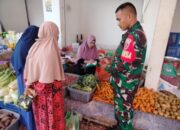 Babinsa Lakukan Pemantauan Pasar, Ini Temuannya!