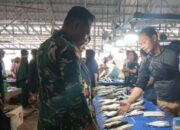 Babinsa Cegah Praktik Permainan Harga di Pasar Lawawoi, Ini Kronologinya!