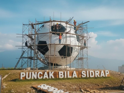 Puncak Bila Sidrap Tancap Gas Bangun Landmark Spektakuler di Atas Bukit
