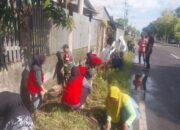 Babinsa, Mahasiswa KKN Unhas & Warga Kadidi Gelar Karbak Massal