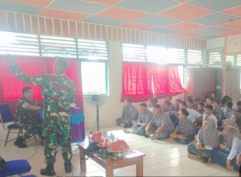 Danramil Tanamkan Pancasila ke Pelajar: Ideologi NKRI Harga Mati!