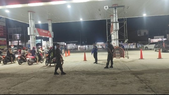 Koramil 04/Watang Pulu Gandeng Warga Patroli Malam, Titik Rawan Disisir