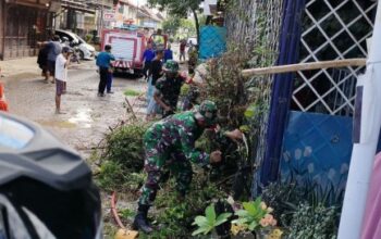 Ada Apa di Rappang? Personel Koramil ‘Sikat’ Jalan Protokol dan Pemukiman