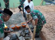 Dandim 1420/Sidrap Sowan Bangun Mushola dan Bagi Sembako di Dua Pitue