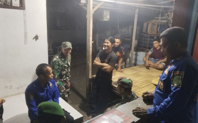 Babinsa Rappang Kawal Malam, Warga Bisa Tidur Nyenyak
