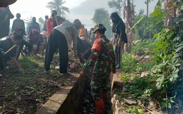 Babinsa Polewali Gelar Aksi, Warga Bilang Worth It!