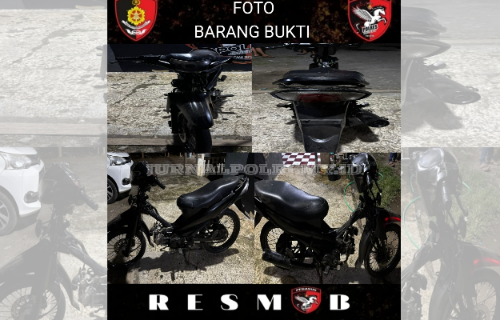 Tim Pegasus Resmob Polres Jeneponto menampilkan sepeda motor Yamaha Vega hasil curanmor yang berhasil diamankan dari dua pelaku di wilayah Tarowang, Jeneponto.