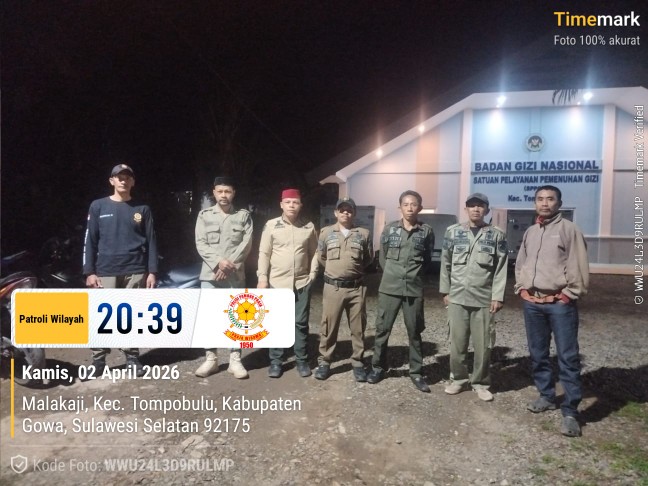 Pol PP Kecamatan Tompobulu melakukan patroli wilayah sebagai upaya menjaga ketertiban umum dan menekan pelanggaran Perda di Gowa.