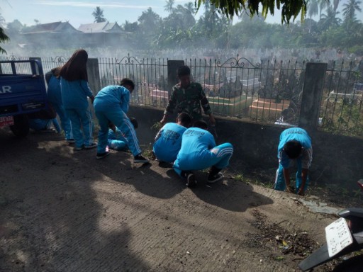 Kuburan Lagon Diserbu! Aksi Babinsa & Siswa Bikin Haru
