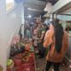 Babinsa Dua Pitue Sidak Pasar! Ini Hasilnya